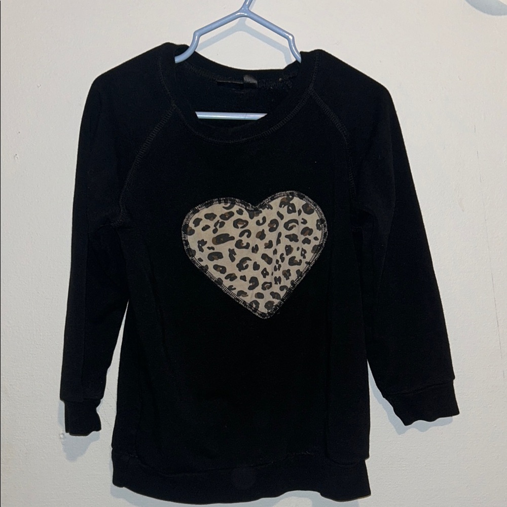 Wooly doodle bamboo black sweater with Leopard Heart